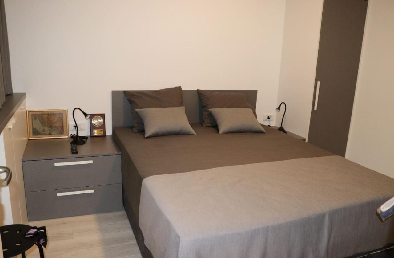 Apartman Gusar -Top Position, Close To The Center And The Beach, Fully Equipped Omiš Esterno foto
